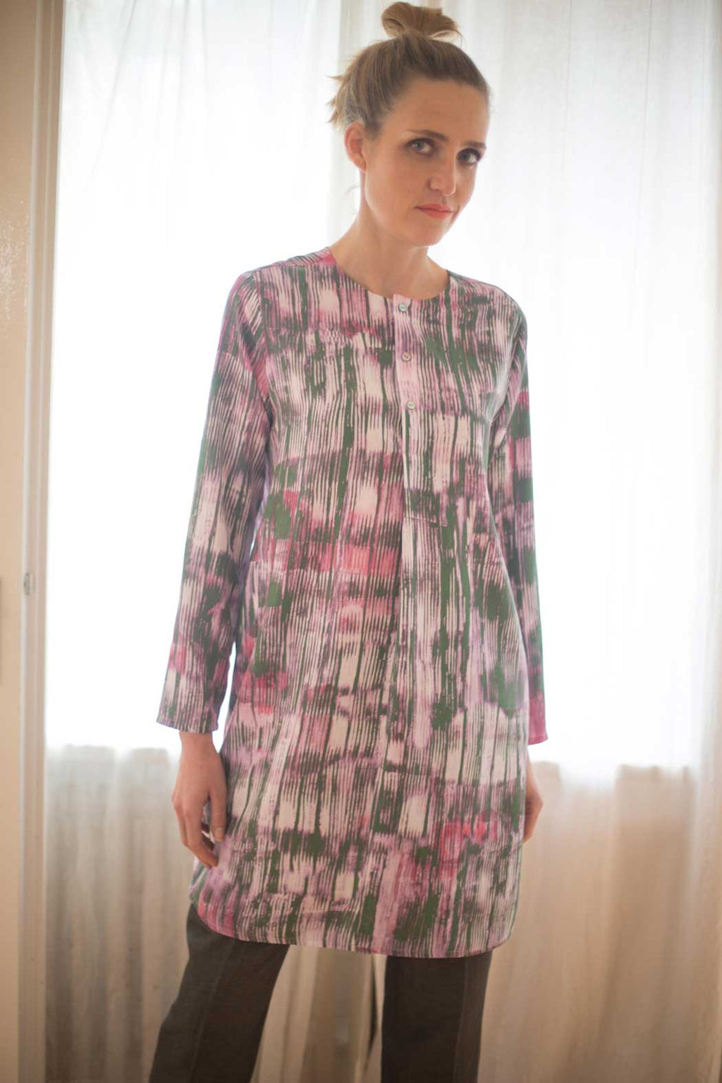 Bluse mit großem Muster