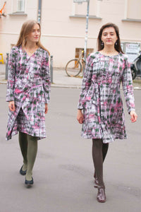 Streetstyle Berlin with pink printed dresses