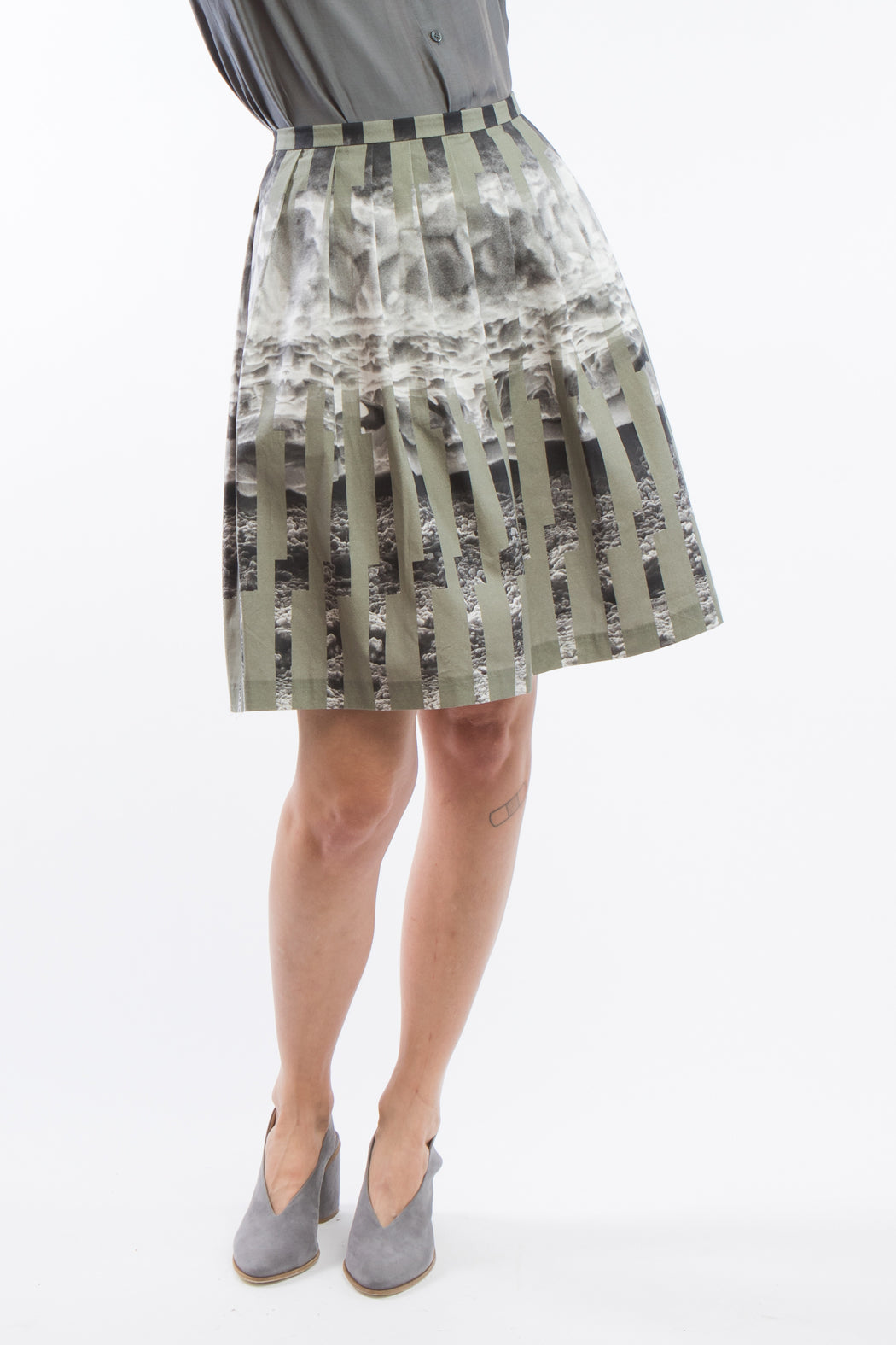 Pleated Skirt  Green Grey Ice  Print