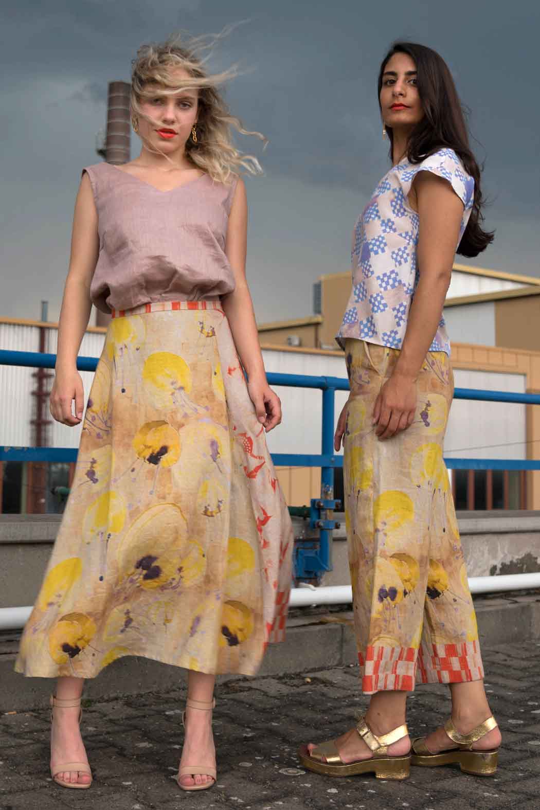Linen skirt yellow red Clara Kaesdorf