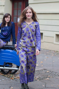 Culottes mit lila beigem Muster in Berlin gefertigt von Clara Kaesdorf