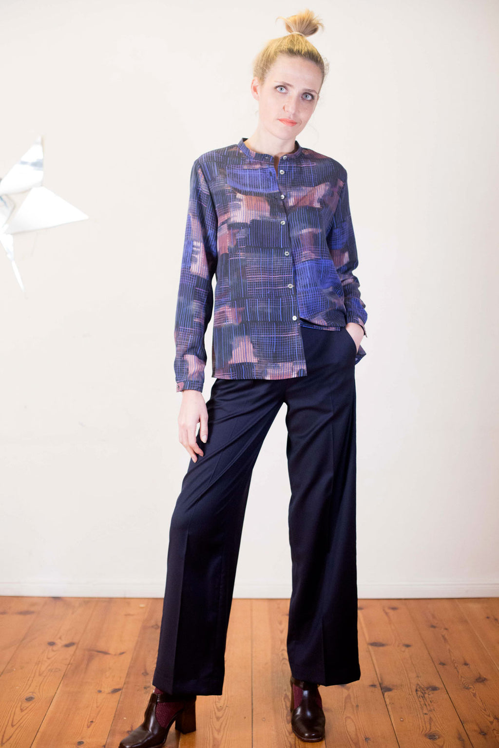 Elegant Blue Trousers XS, L