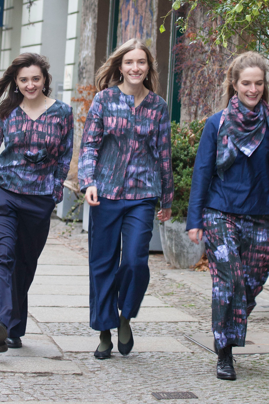 Weite Bluse bedruckt aus Berlin 