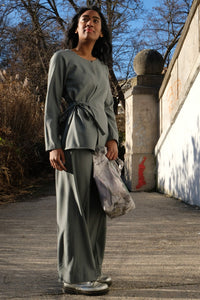 Business look with green wrap blouse Berlin CLARA KAESDORF
