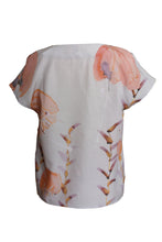 Laden Sie das Bild in den Galerie-Viewer, Summer blouse orange jellyfish CLARA KAESDORF