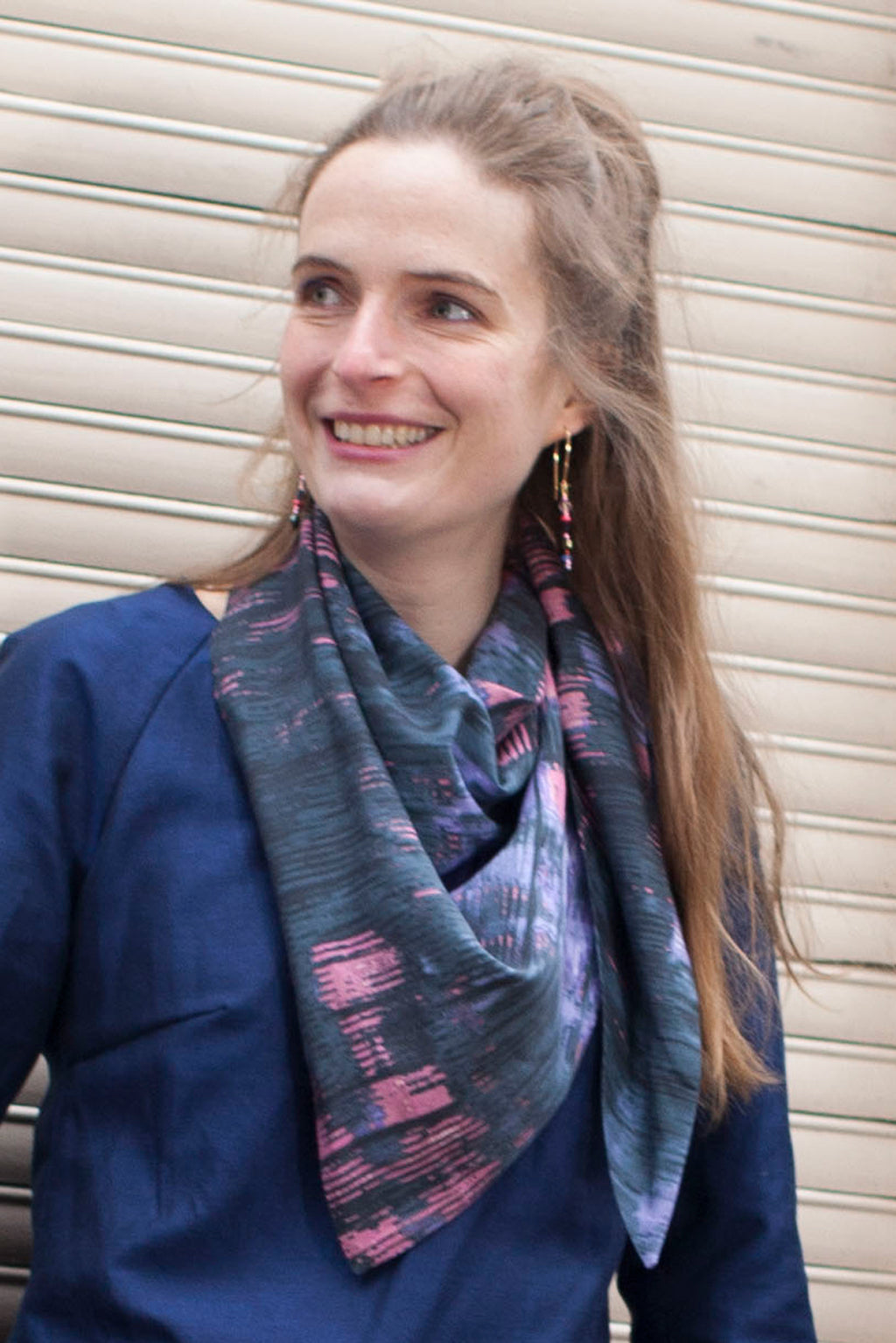 Foulard mit rosa grünem Muster
