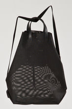 Laden Sie das Bild in den Galerie-Viewer, Shopper Backpack Black by Hänska